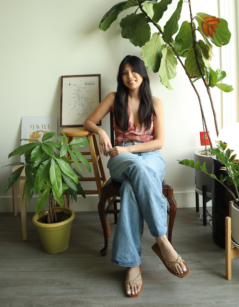 Filipino American Identity, Nostalgia, and Community: How Mel Created Adeling